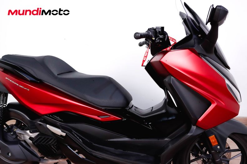 Motorbike image 12