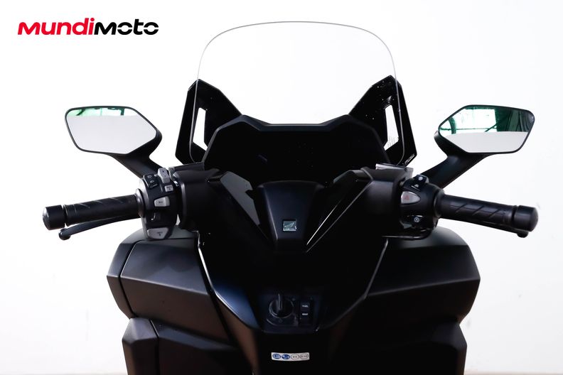 Motorbike image 10