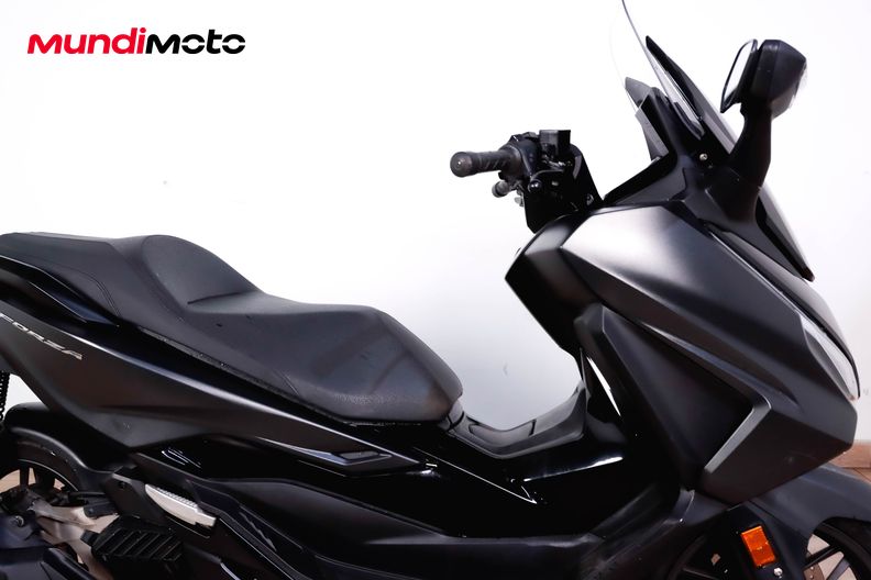 Motorbike image 12