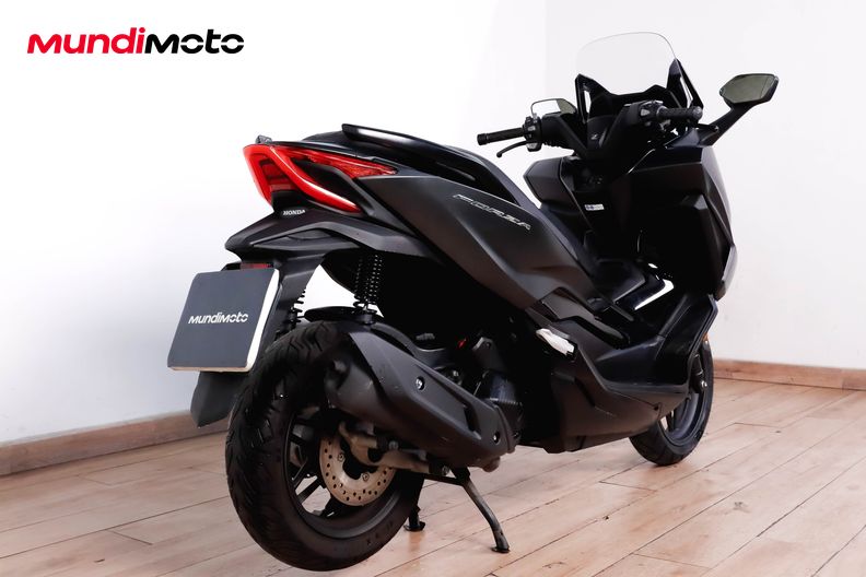 Motorbike image 2
