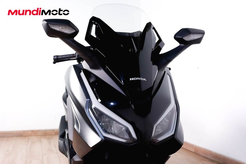 Motorbike image 4