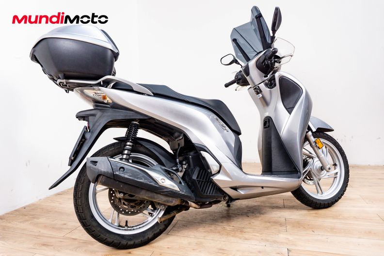 Motorbike image 2
