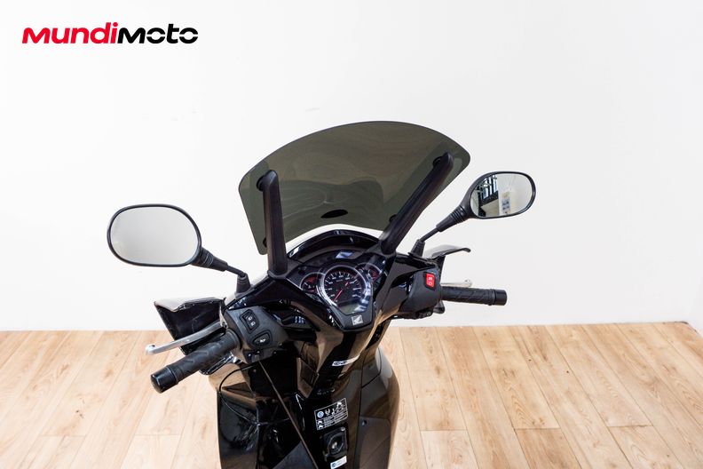 Motorbike image 10
