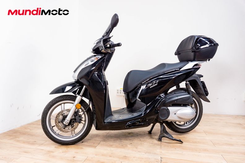 Motorbike image 6