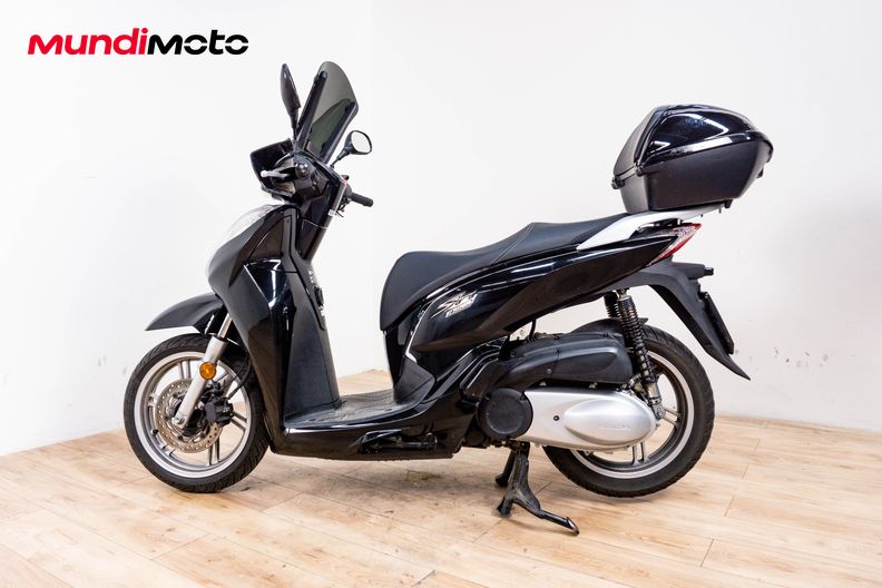 Motorbike image 5