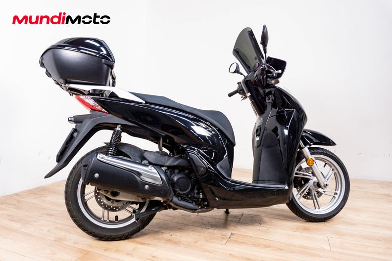 Motorbike image 2