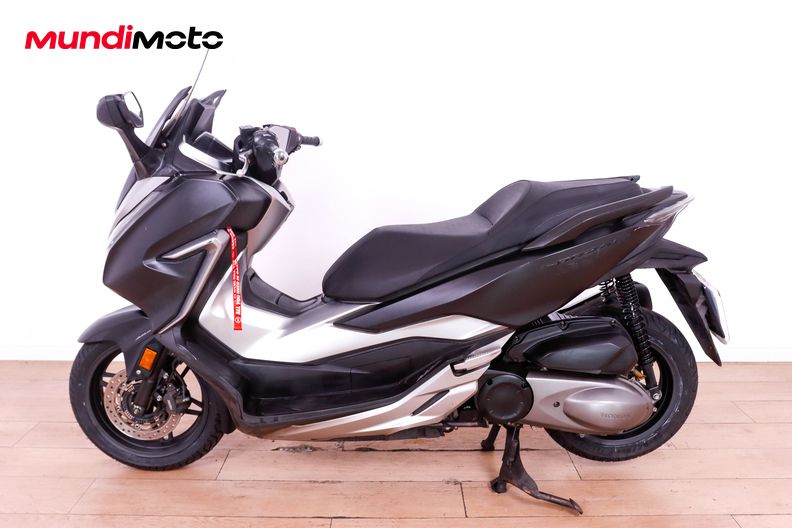 Motorbike image 5