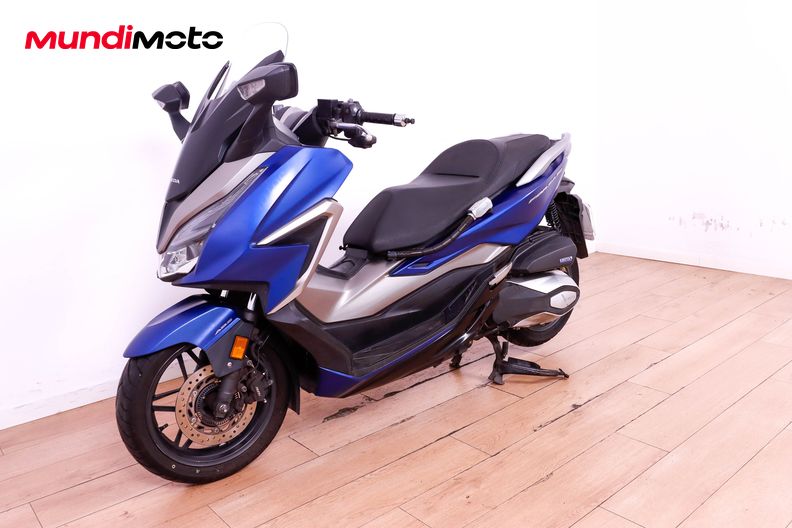 Motorbike image 7