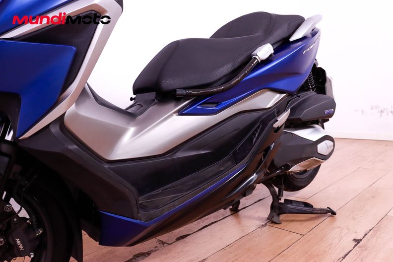 Motorbike image 8