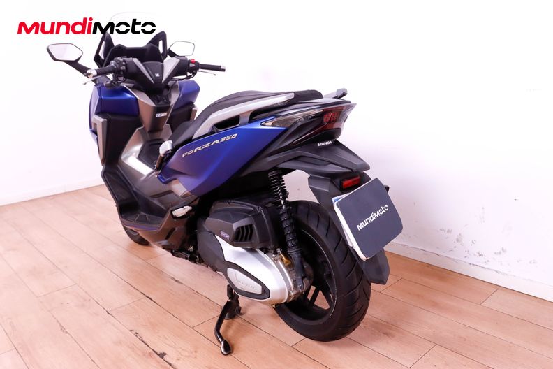 Motorbike image 6