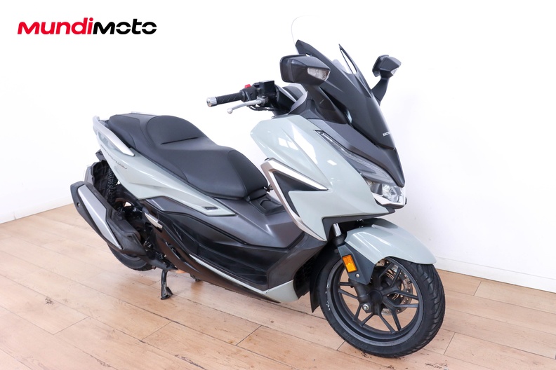 Motorbike image 1