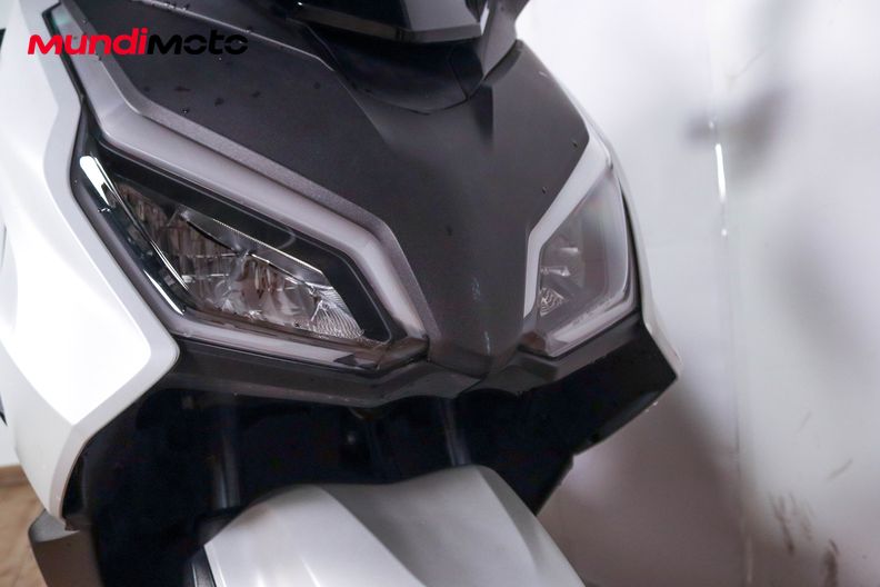 Motorbike image 4