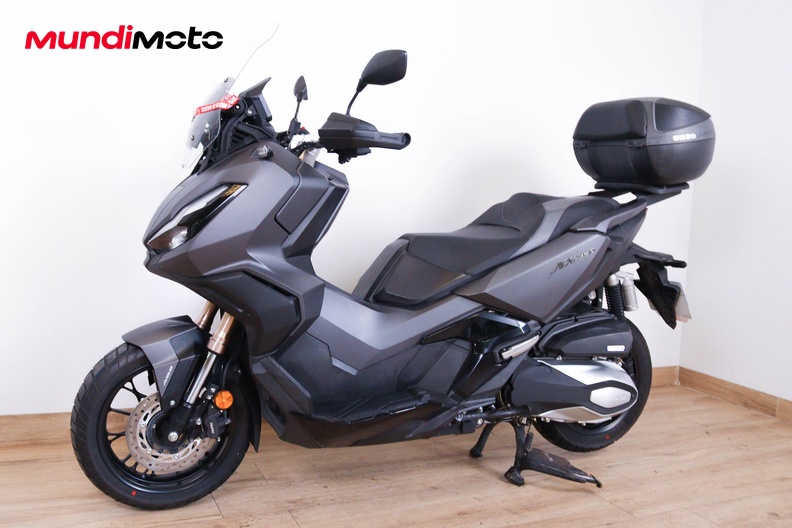 Motorbike image 6
