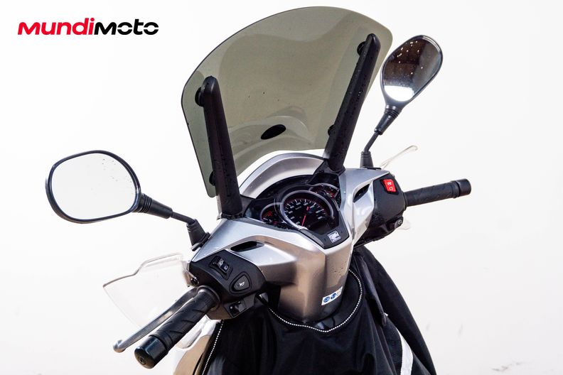 Motorbike image 10