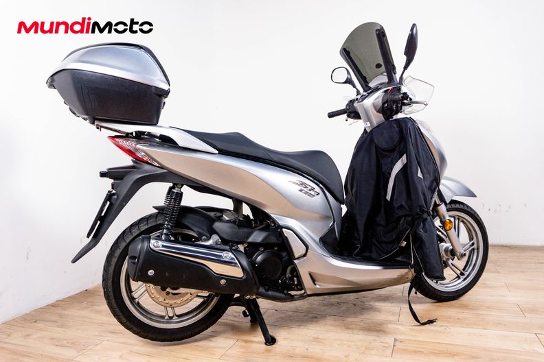 Motorbike image 2