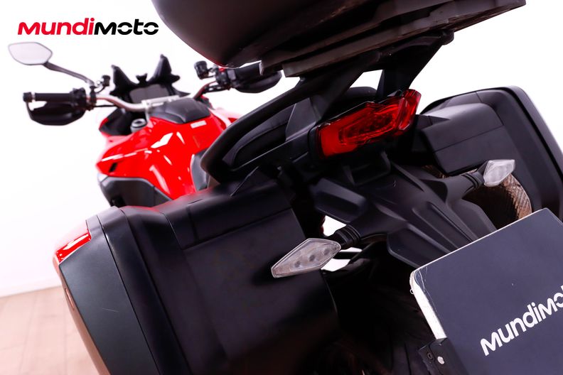 Motorbike image 9
