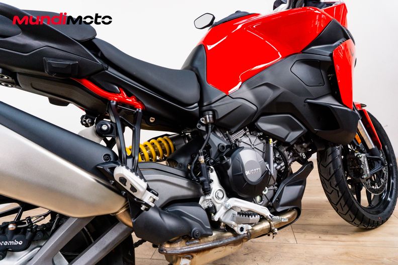 Motorbike image 3