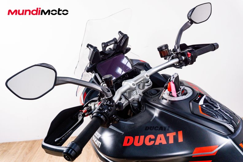 Motorbike image 10