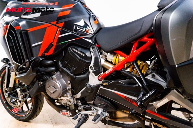 Motorbike image 8