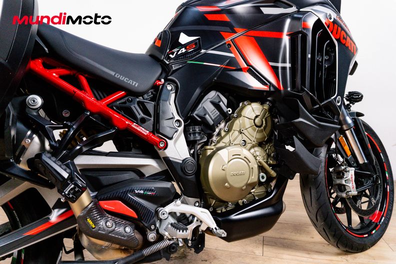 Motorbike image 3