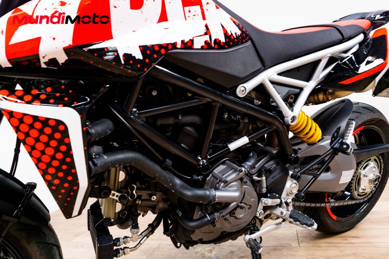 Motorbike image 9