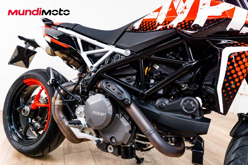 Motorbike image 4