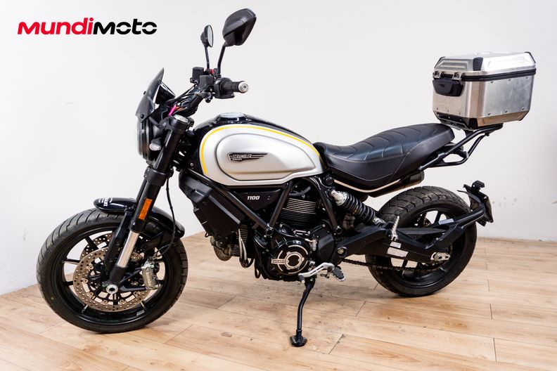 Motorbike image 6