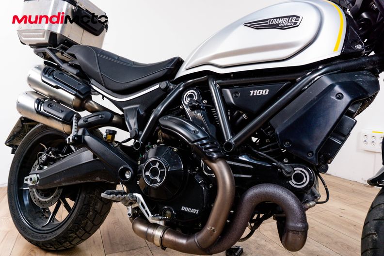 Motorbike image 4