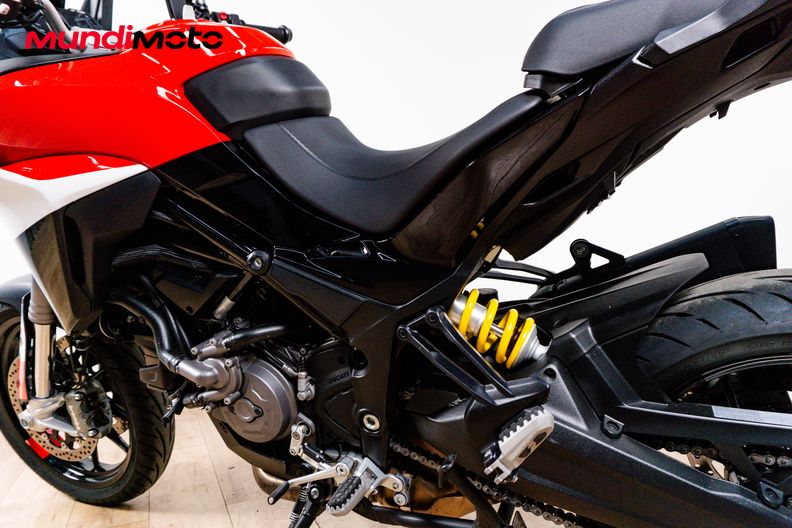 Motorbike image 8