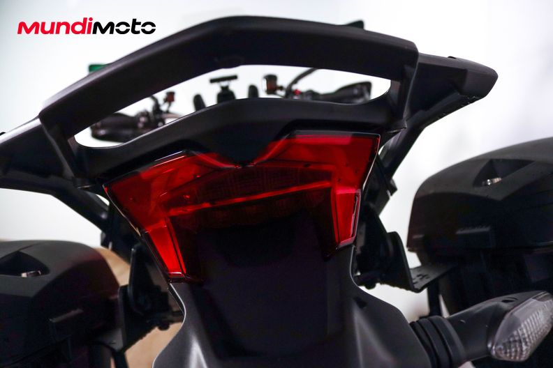 Motorbike image 9