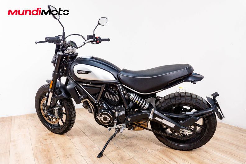 Motorbike image 7