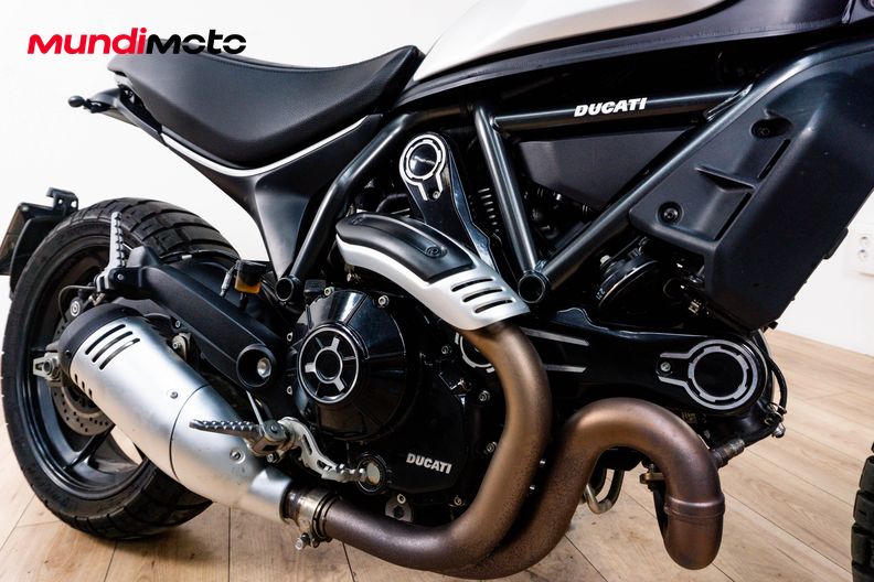 Motorbike image 4