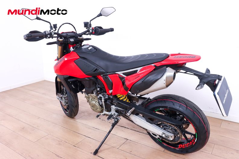 Motorbike image 6