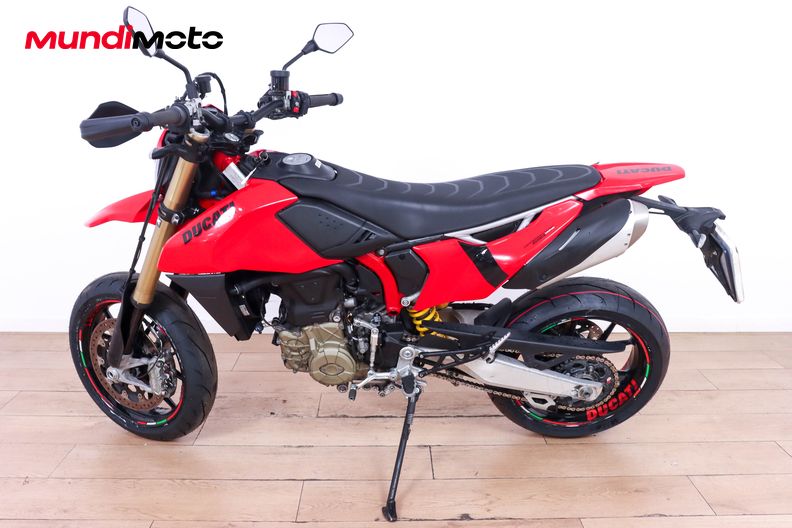 Motorbike image 5