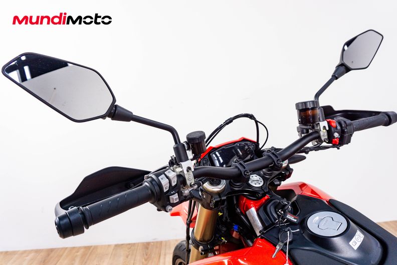 Motorbike image 10