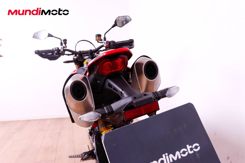 Motorbike image 9