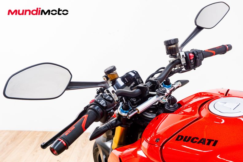Motorbike image 10