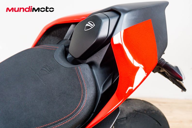 Motorbike image 13