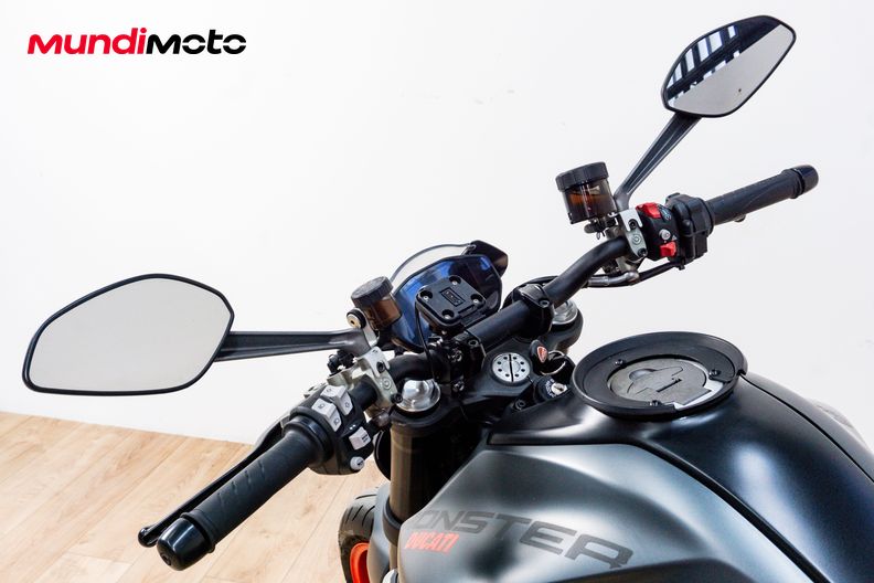 Motorbike image 10