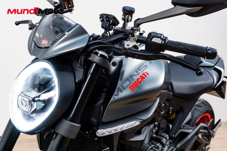 Motorbike image 12