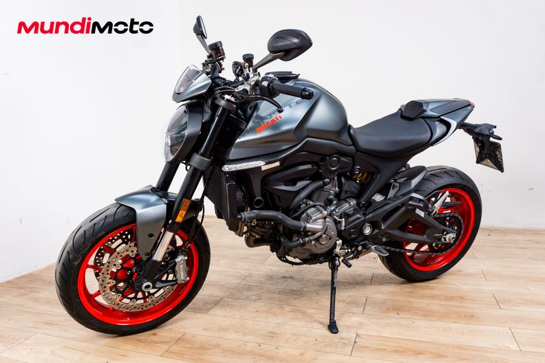 Motorbike image 6