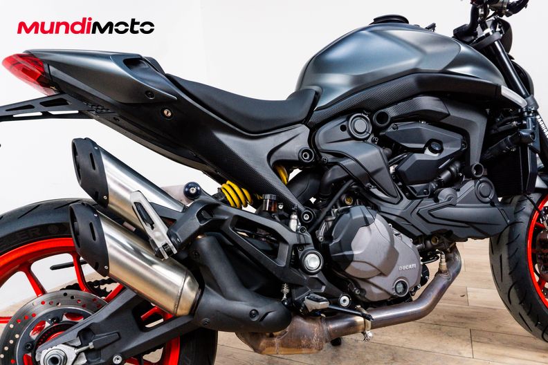 Motorbike image 3