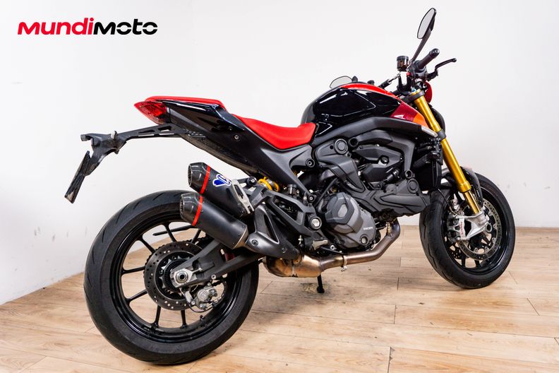 Motorbike image 2