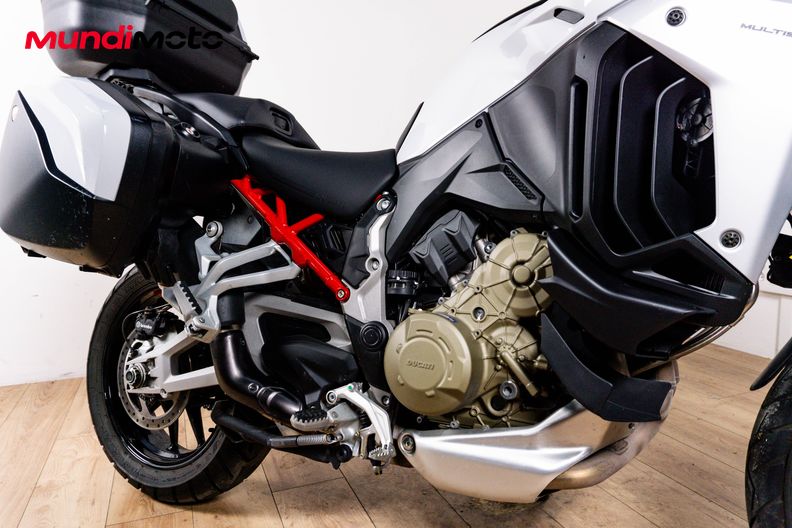 Motorbike image 4