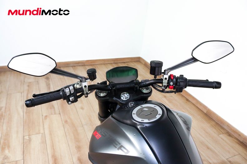 Motorbike image 10