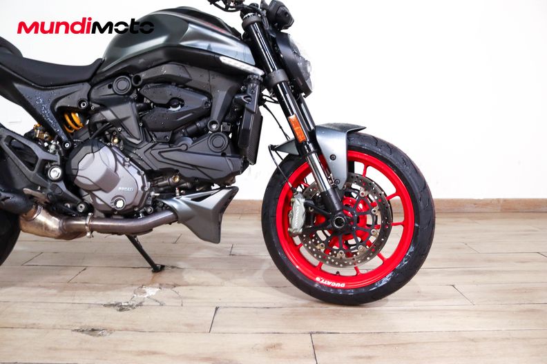 Motorbike image 13