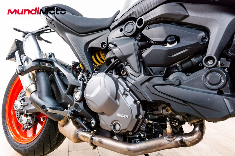 Motorbike image 4