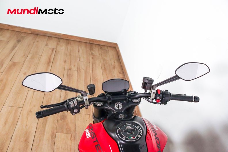Motorbike image 10