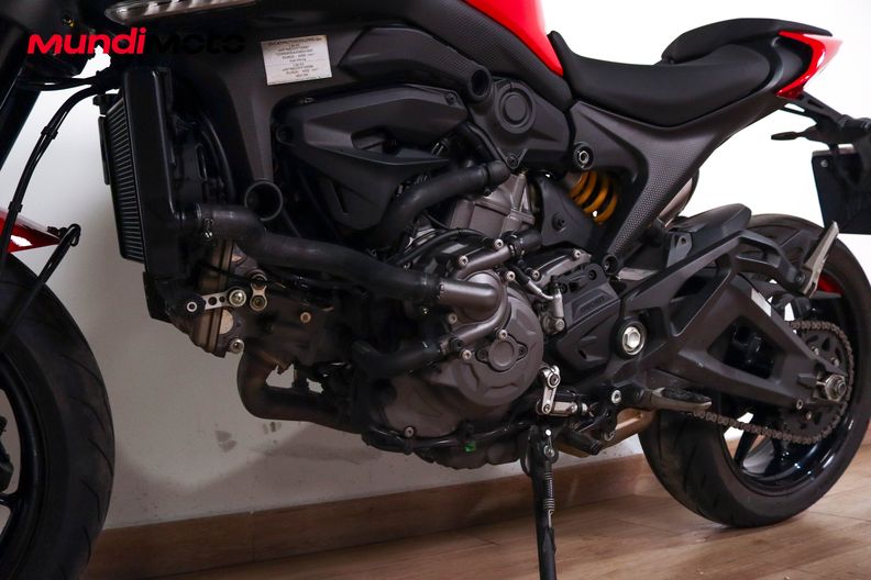 Motorbike image 8