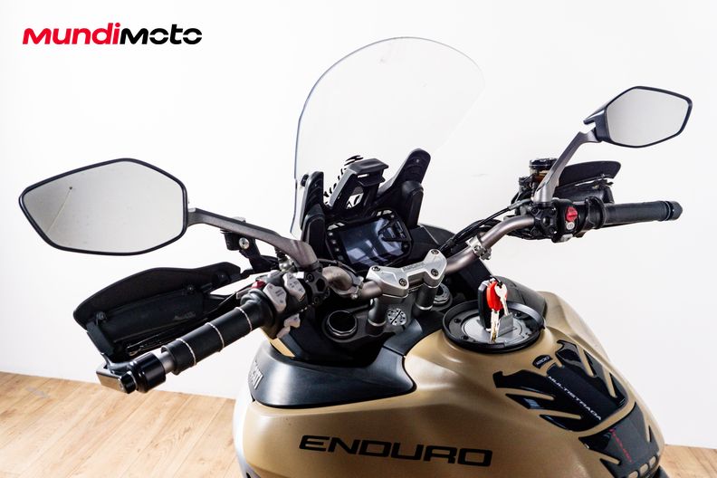 Motorbike image 10